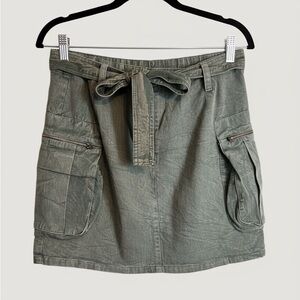 EARTHBOUND Sage Green mini cargo skirt bohemian boho woman medium minimalist